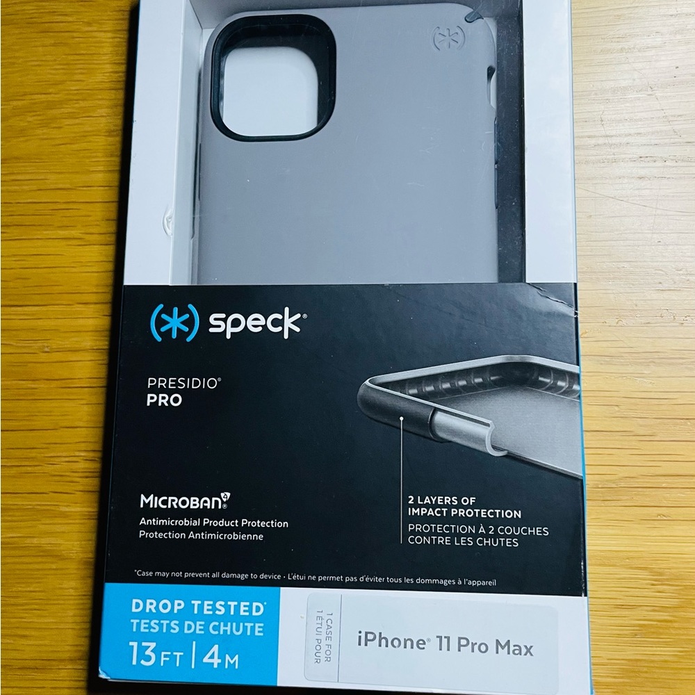 Speck iPhone 11 Pro Max Presido Pro Antimicrobial Grey Impact Protection Case